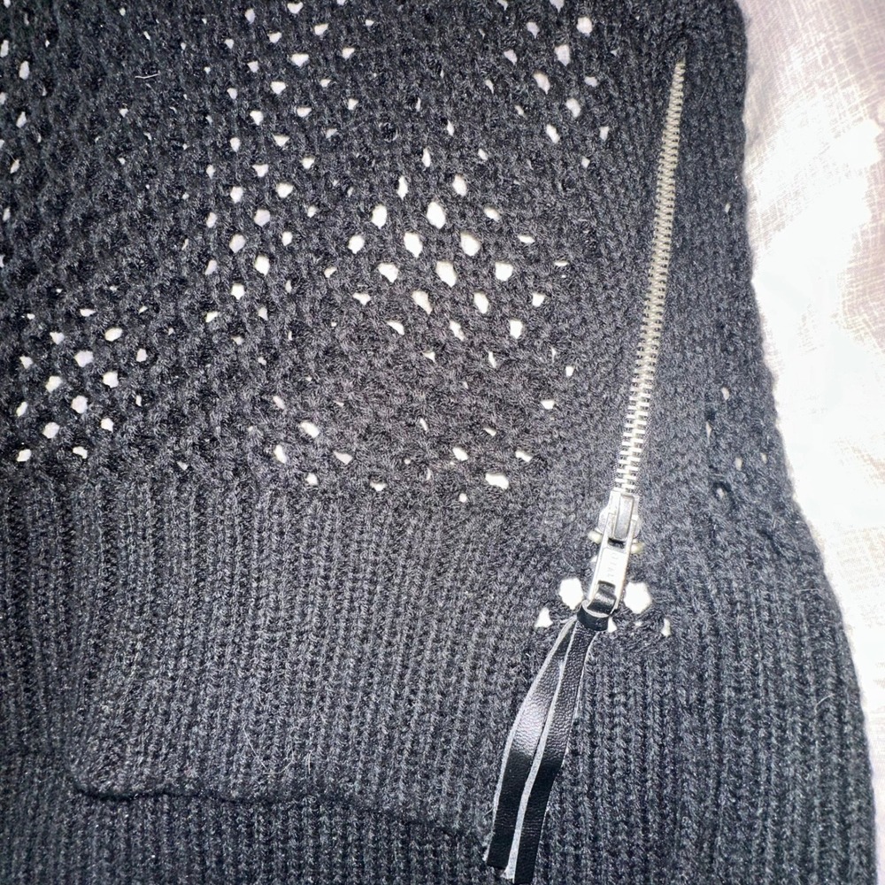 Rock & Republic Womens Black Open Knit‎ Sweater Faux Leather Moto Zipper S - Picture 5 of 6